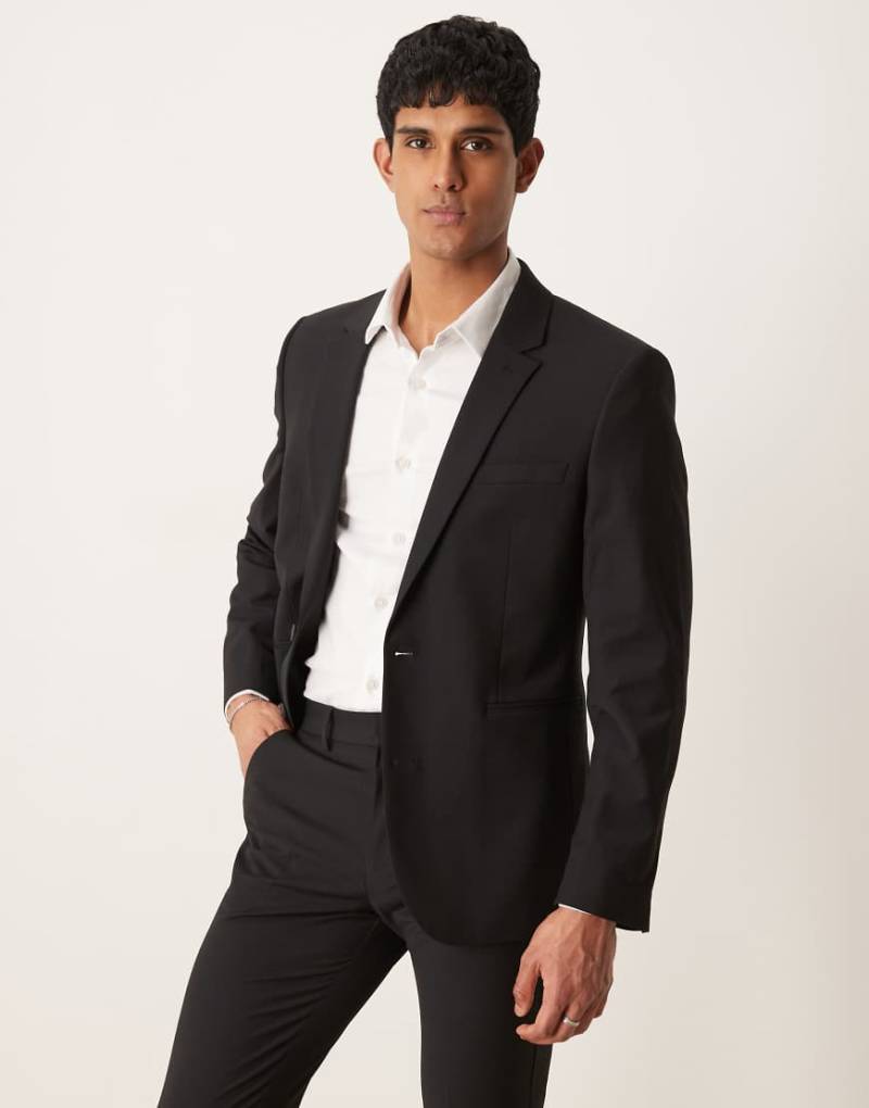 ASOS DESIGN - Waschbare Slim Fit Anzugjacke in Schwarz mit leichter Kammwolle von ASOS DESIGN