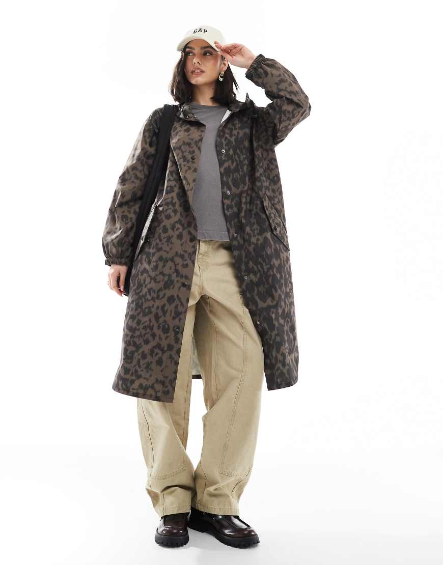 ASOS DESIGN - Wasserabweisende Regenjacke mit abstraktem Tierfellmuster-Bunt von ASOS DESIGN