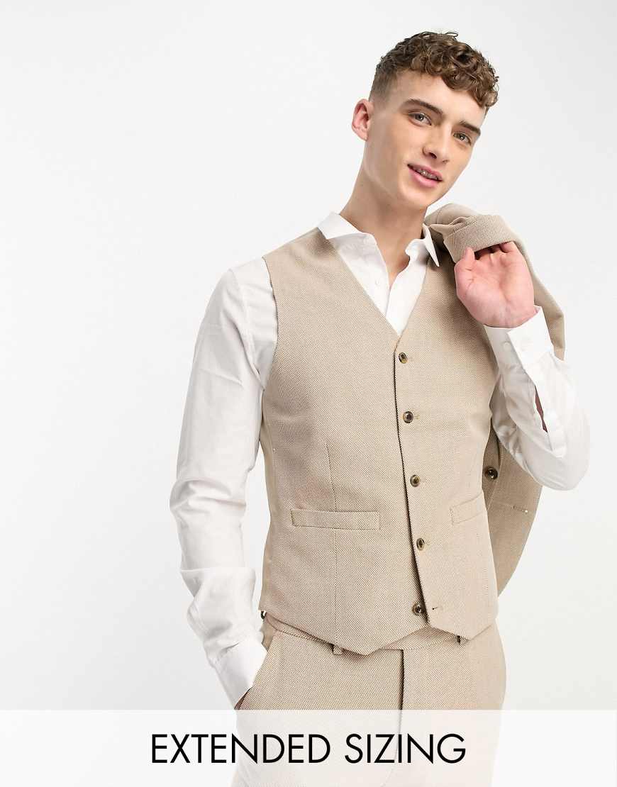 ASOS DESIGN Wedding - Anzugweste aus Leinenmischung in Braun mit engem Schnitt und sehr feiner Struktur ASOS DESIGN Wedding - Anzugweste aus Leinenmischung in Braun mit engem Schnitt und sehr feiner Struktur von ASOS DESIGN