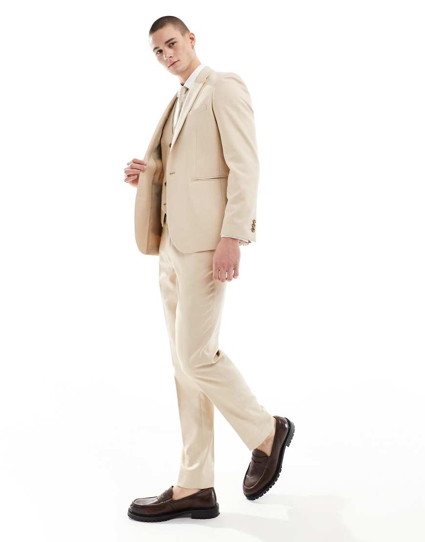 ASOS DESIGN Wedding - Schmale Anzughose in Kamelbraun mit feiner Struktur-Neutral ASOS DESIGN Wedding - Schmale Anzughose in Kamelbraun mit feiner Struktur-Neutral von ASOS DESIGN