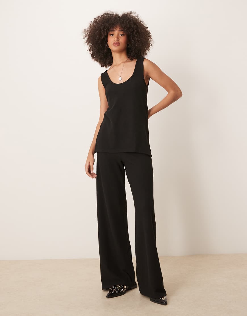 ASOS DESIGN - Weiche Hose mit weitem Bein in Schwarz, Kombiteil von ASOS DESIGN