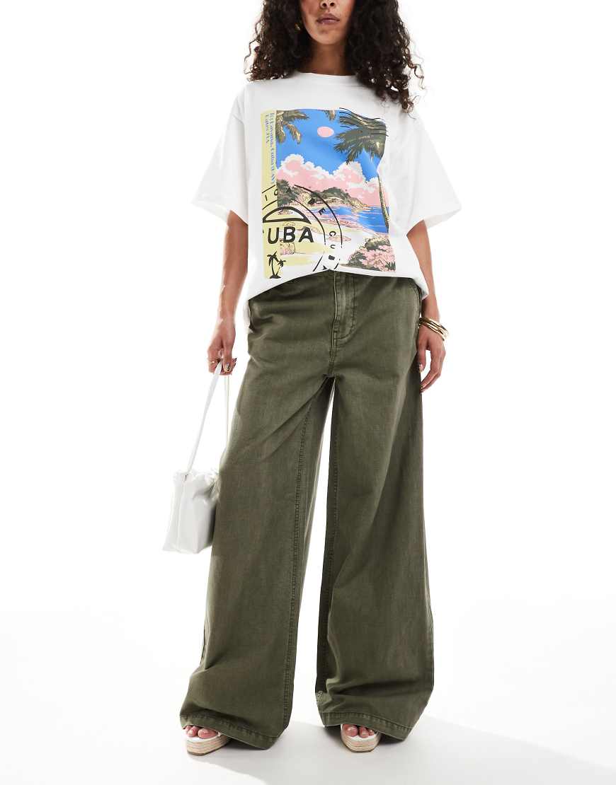 ASOS DESIGN - Weiche Jeans mit Leinenanteil in Khaki mit weitem Bein-Blau ASOS DESIGN - Weiche Jeans mit Leinenanteil in Khaki mit weitem Bein-Blau von ASOS DESIGN
