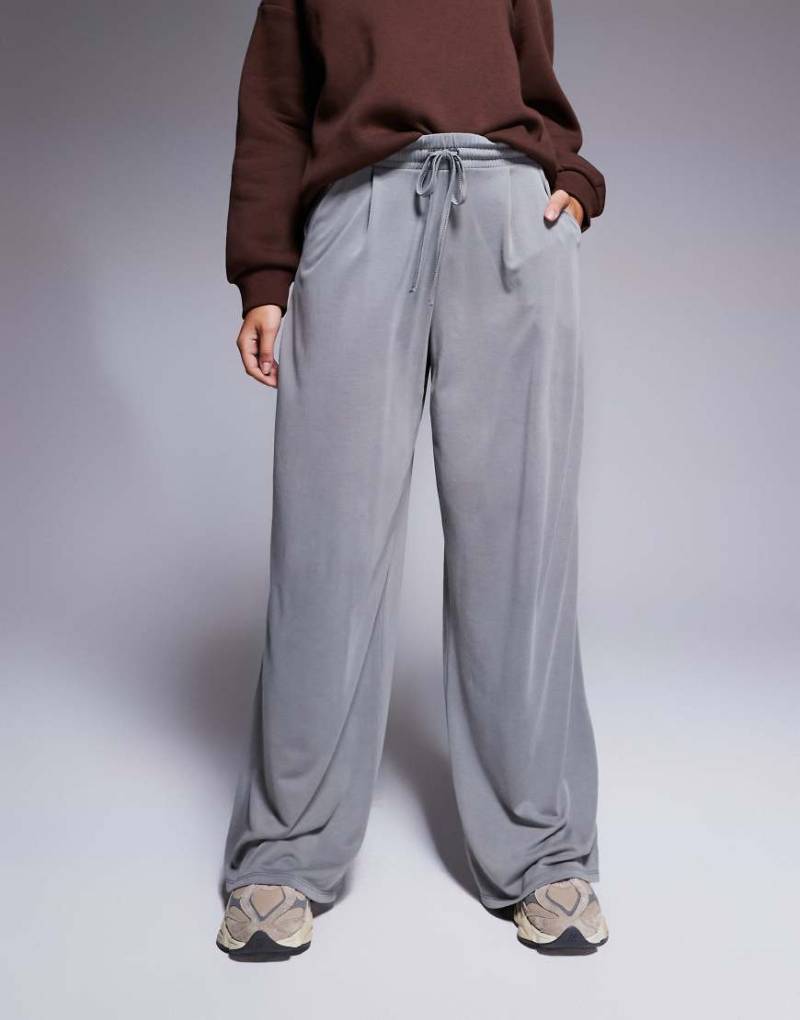 ASOS DESIGN - Weiche Hose in Hellgrau mit weitem Schnitt und Kordelzugbund von ASOS DESIGN