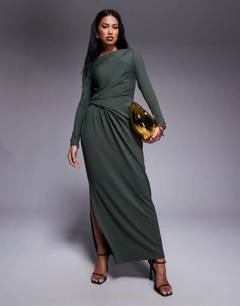 ASOS DESIGN - Weiches, langärmliges Maxikleid in Khaki mit Drapierung-Rot von ASOS DESIGN