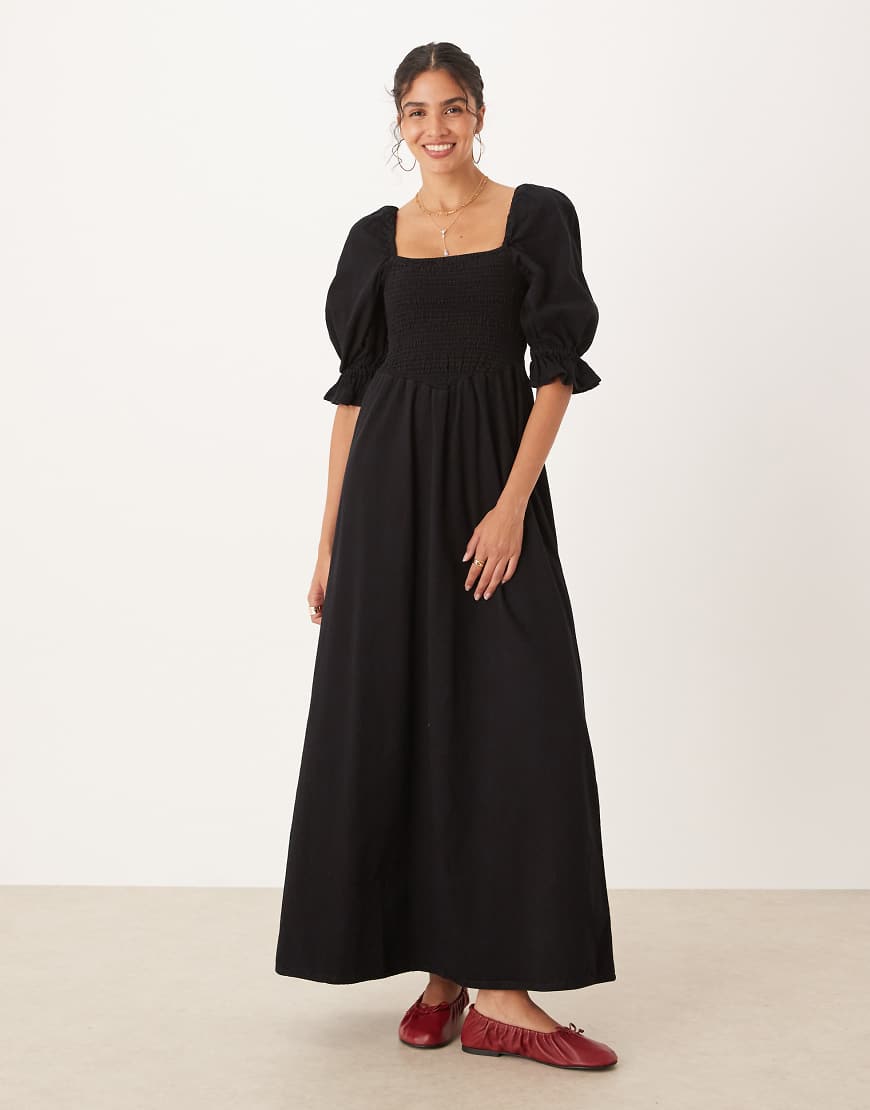 ASOS DESIGN - Weiches Midi-Jeanskleid in Schwarz mit Puffärmeln und gesmokten Details ASOS DESIGN - Weiches Midi-Jeanskleid in Schwarz mit Puffärmeln und gesmokten Details von ASOS DESIGN