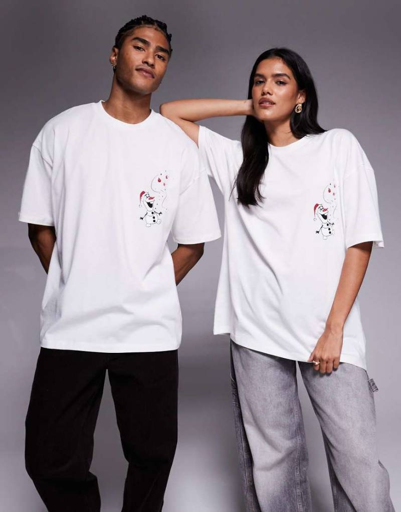 ASOS DESIGN Weihnachten - Disney - Oversize-T-Shirt in Wollweiß mit „Die Eiskönigin"-Motivprints von ASOS DESIGN