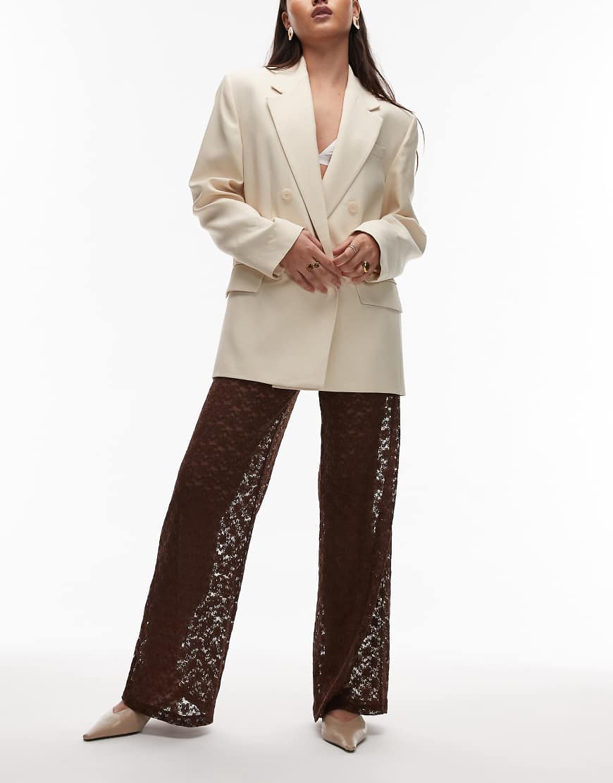 ASOS DESIGN - Weit geschnittene Hose aus transparenter Spitze in Schokobraun-Brown von ASOS DESIGN