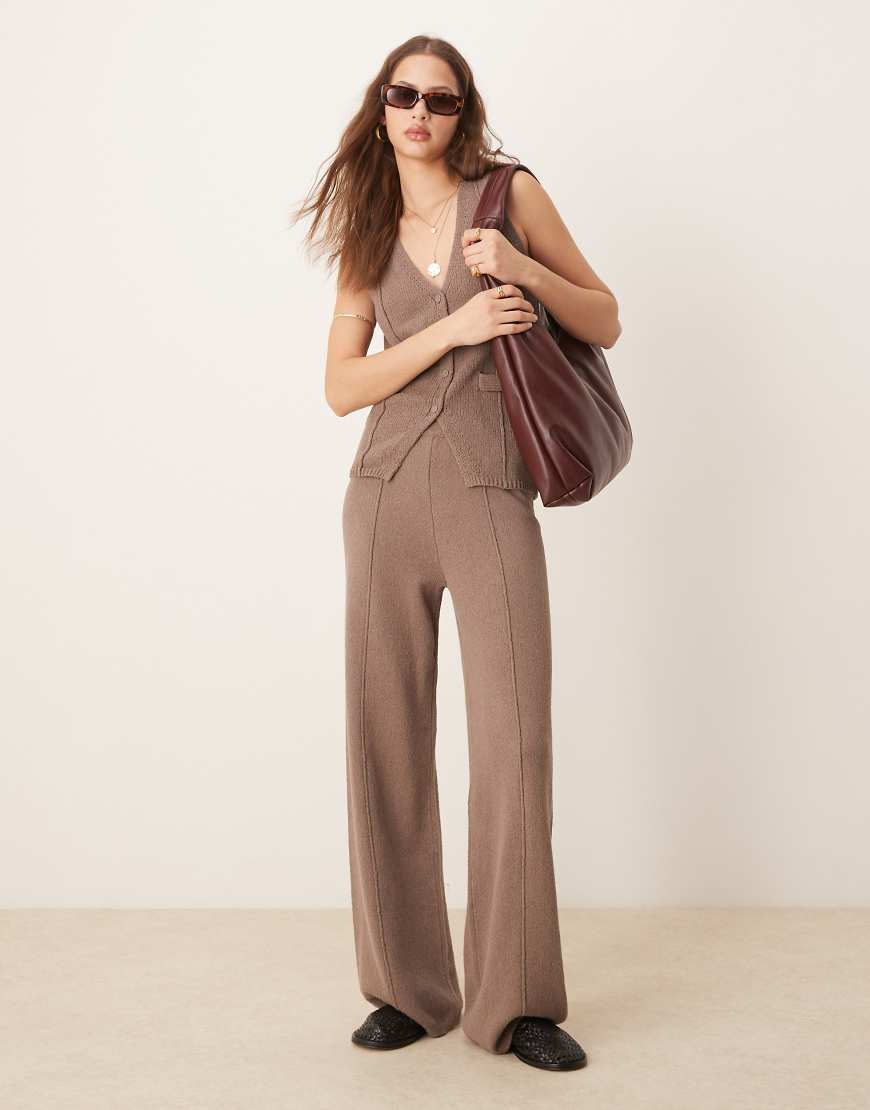 ASOS DESIGN - Weit geschnittene Hose in Mokka, Kombiteil-Neutral von ASOS DESIGN