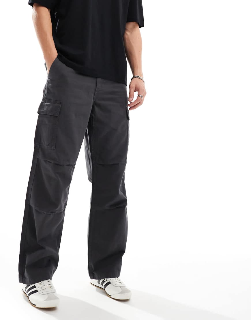 ASOS DESIGN - Weite Cargohose in Anthrazit mit Kniefalten-Grau von ASOS DESIGN