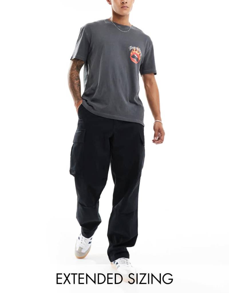 ASOS DESIGN - Weite Cargohose in Schwarz von ASOS DESIGN