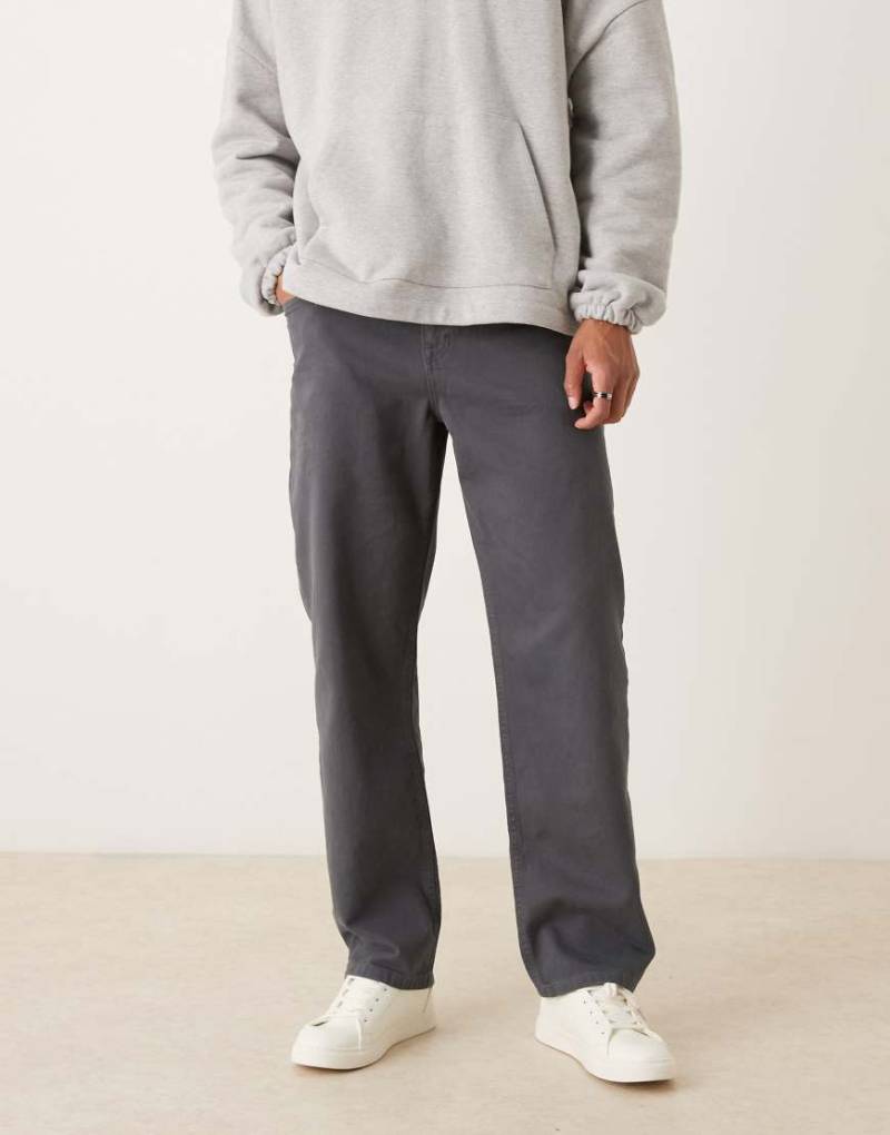 ASOS DESIGN - Weite Hose in Anthrazit mit Bundfalten-Grau ASOS DESIGN - Weite Hose in Anthrazit mit Bundfalten-Grau von ASOS DESIGN