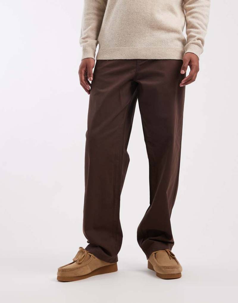 ASOS DESIGN - Weite Hose in Braun-Brown von ASOS DESIGN