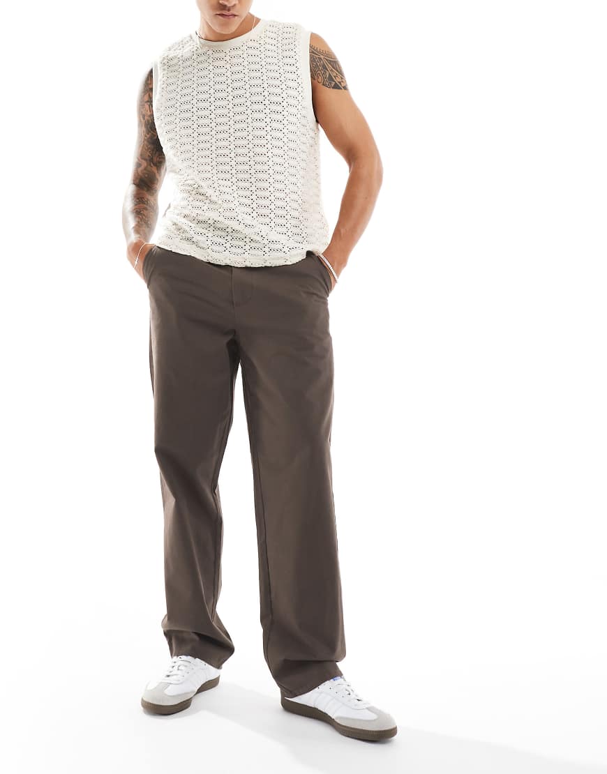 ASOS DESIGN - Weite Hose in Dunkelbraun ASOS DESIGN - Weite Hose in Dunkelbraun von ASOS DESIGN