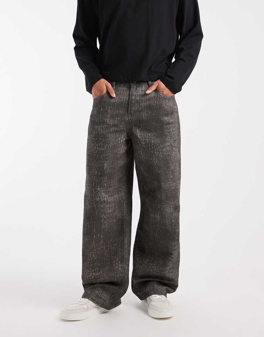 ASOS DESIGN - Weite Hose mit Krokomuster-Bunt von ASOS DESIGN