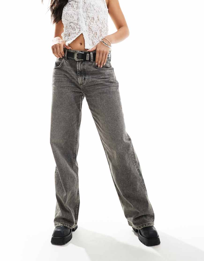 ASOS DESIGN - Weite Jeans in Grau von ASOS DESIGN