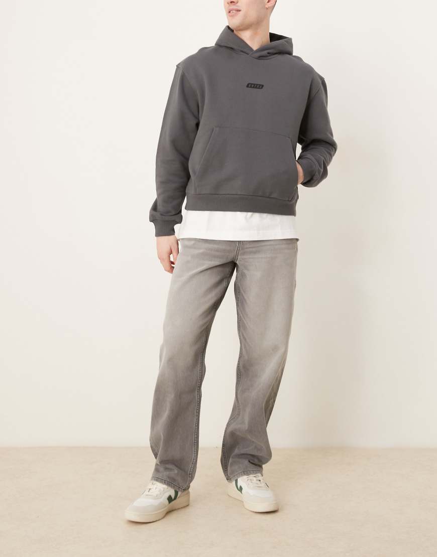 ASOS DESIGN - Weite Jeans in Grau ASOS DESIGN - Weite Jeans in Grau von ASOS DESIGN