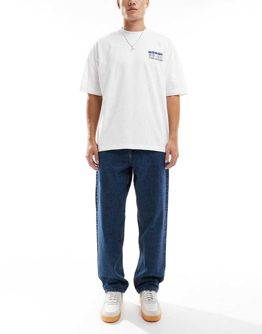 ASOS DESIGN - Weite Jeans in dunkelblauer Waschung ASOS DESIGN - Weite Jeans in dunkelblauer Waschung von ASOS DESIGN