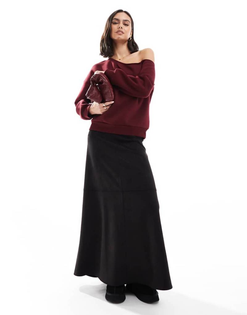ASOS DESIGN - Weiter Maxirock aus Wildlederimitat in Schwarz von ASOS DESIGN