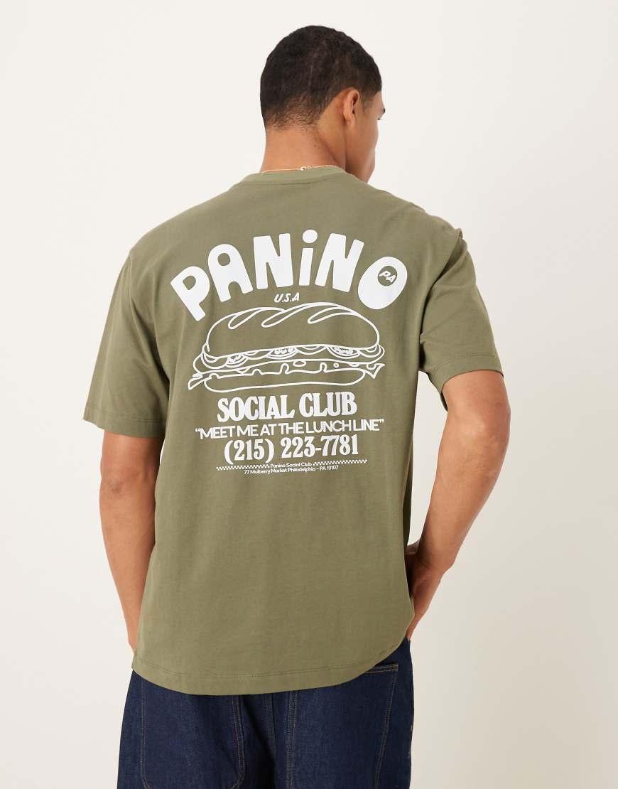 ASOS DESIGN - Weites Pikee-T-Shirt in Grün mit Essens-Print von ASOS DESIGN