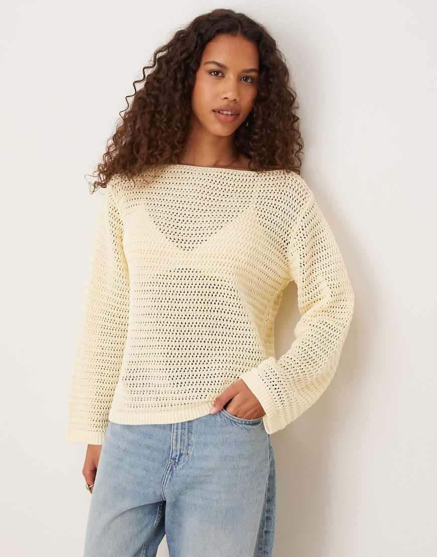 ASOS DESIGN - Weitmaschiger Strickpullover in Buttermilchgelb ASOS DESIGN - Weitmaschiger Strickpullover in Buttermilchgelb von ASOS DESIGN