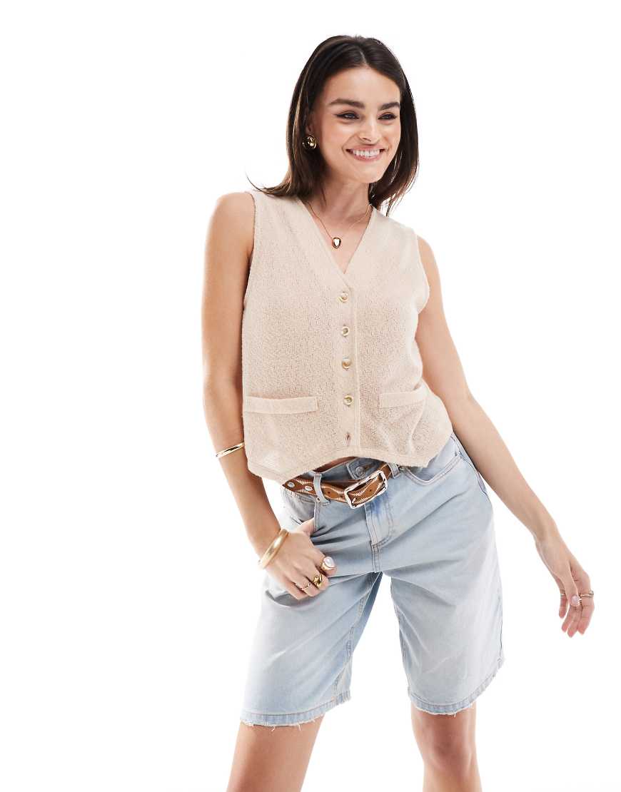ASOS DESIGN - Weste aus gebürstetem Jersey in Neutral von ASOS DESIGN