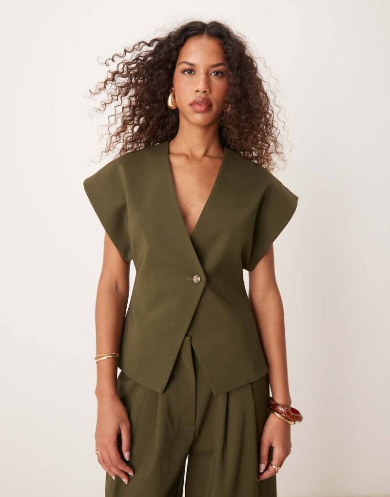 ASOS DESIGN - Weste in Olivgrün mit Laschendetail, Kombiteil von ASOS DESIGN