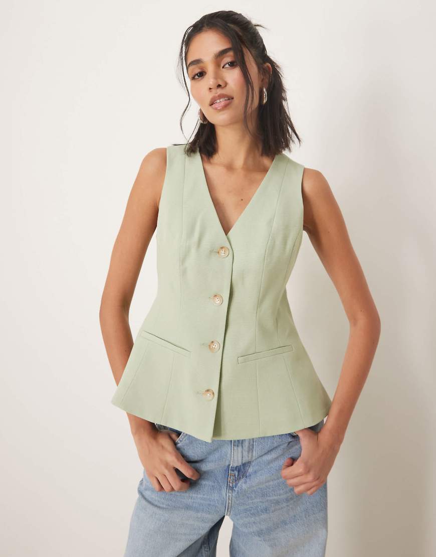 ASOS DESIGN - Weste in Pistaziengrün mit Schößchen ASOS DESIGN - Weste in Pistaziengrün mit Schößchen von ASOS DESIGN