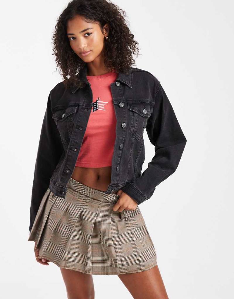 ASOS DESIGN - Western-Jeansjacke in verwaschenem Schwarz von ASOS DESIGN