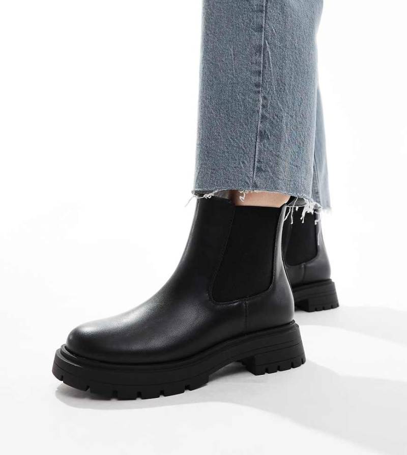 ASOS DESIGN Wide Fit - Adjust - Chelsea-Stiefel in Schwarz mit dicker Sohle, in weiter Passform von ASOS DESIGN Wide Fit