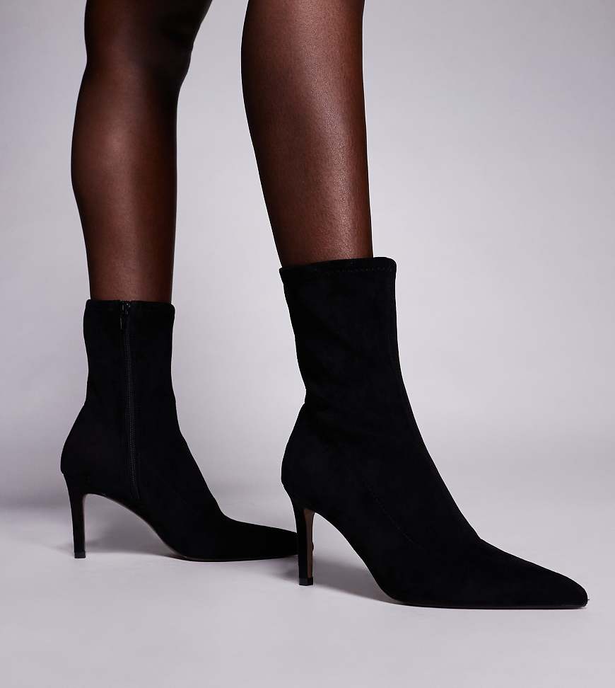 ASOS DESIGN Wide Fit - Erika - Stiefel mit hohem Absatz und eng anliegendem Schaft in Schwarz, weite Passform von ASOS DESIGN