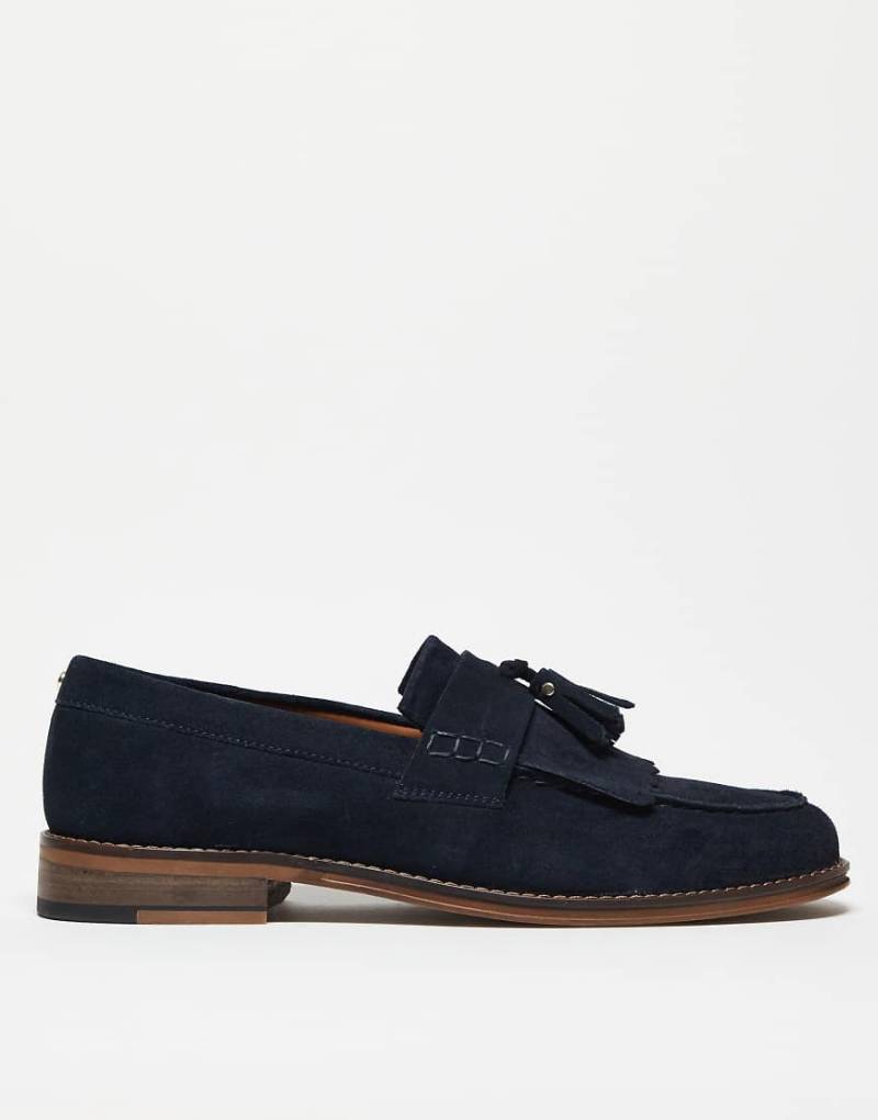 ASOS DESIGN - Wildleder-Loafer in Marineblau mit Fransen von ASOS DESIGN