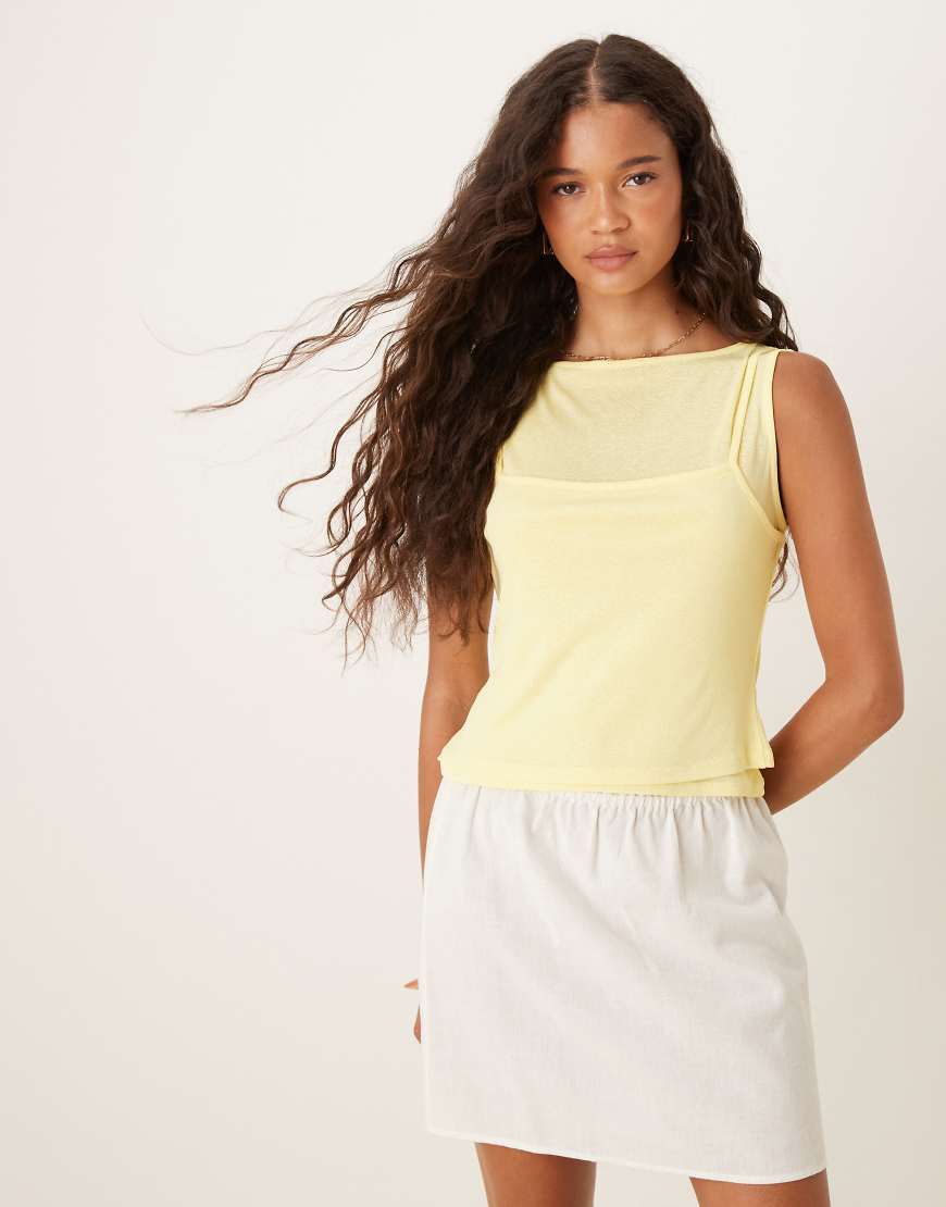 ASOS DESIGN - Zweilagiges Tanktop in Gelb ASOS DESIGN - Zweilagiges Tanktop in Gelb von ASOS DESIGN