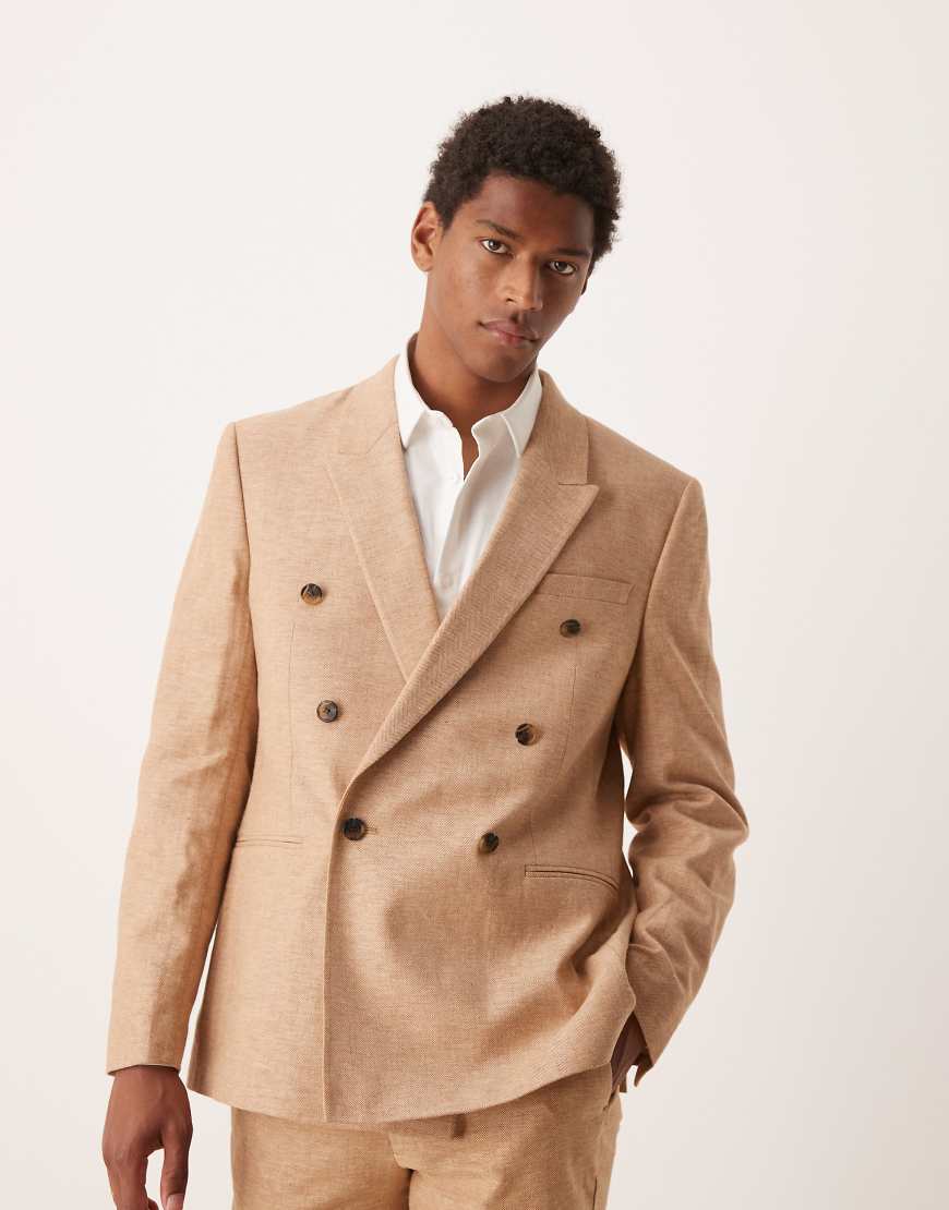 ASOS DESIGN - Zweireihige Regular Fit Anzugjacke in Camel aus Leinenmix-Neutral ASOS DESIGN - Zweireihige Regular Fit Anzugjacke in Camel aus Leinenmix-Neutral von ASOS DESIGN