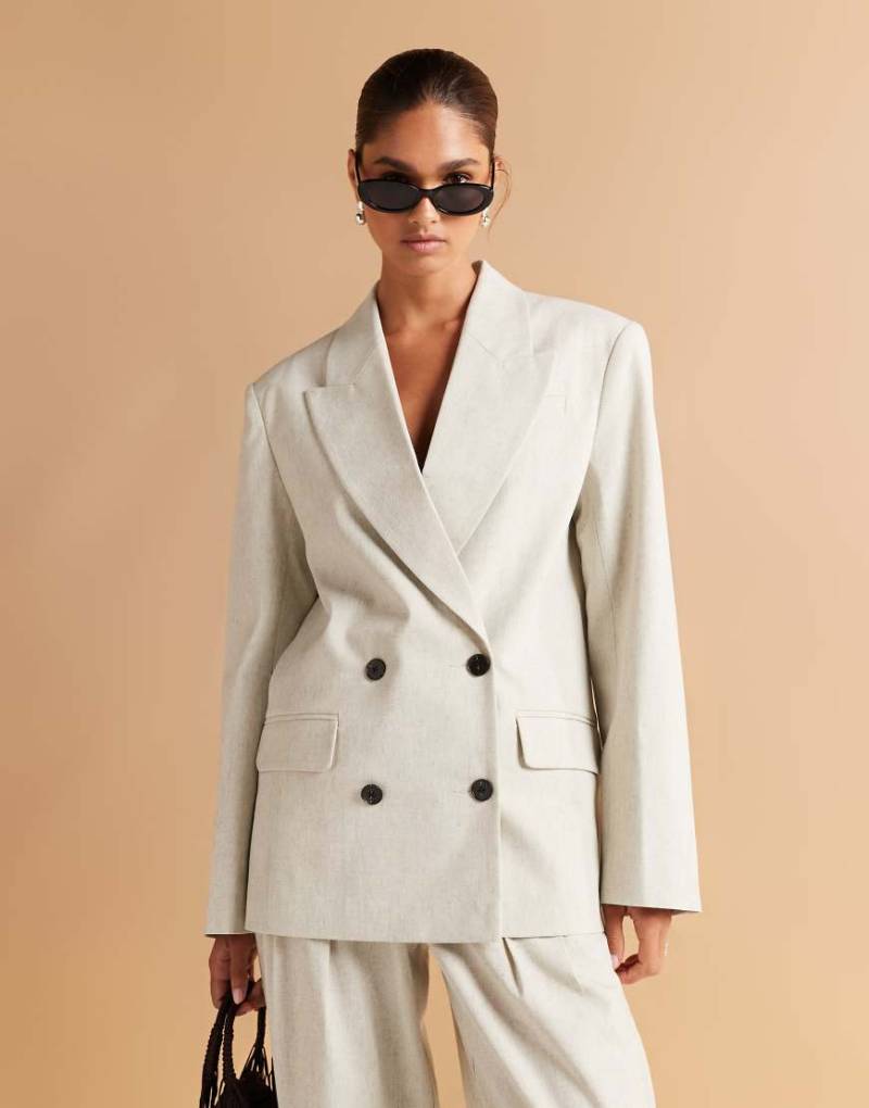 ASOS DESIGN - Zweireihiger, strukturierter Oversize-Blazer in Wollweiß-Neutral von ASOS DESIGN