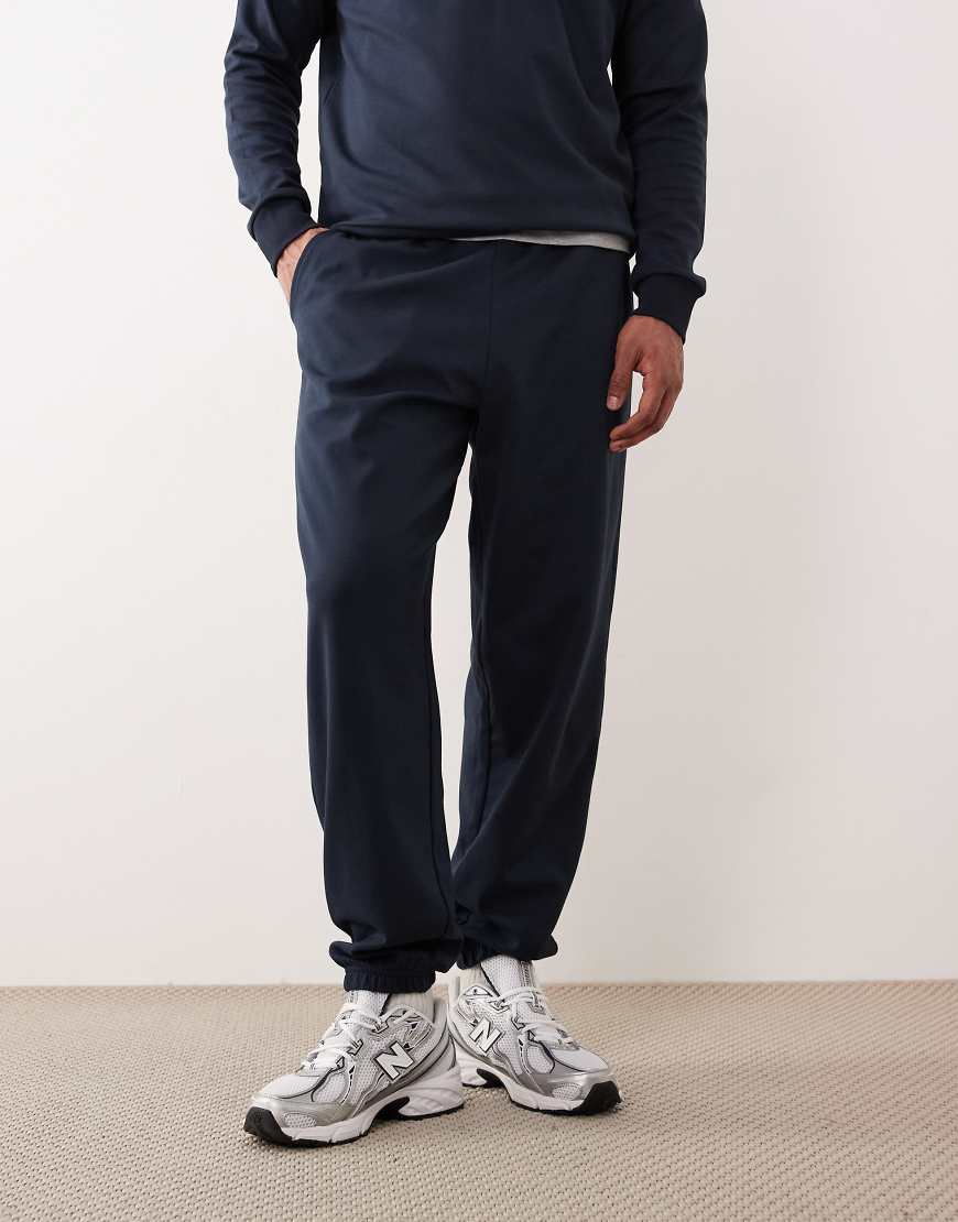 ASOS DESIGN - breatheMAX - Oversize-Jogginghose in Marineblau, Kombiteil von ASOS DESIGN