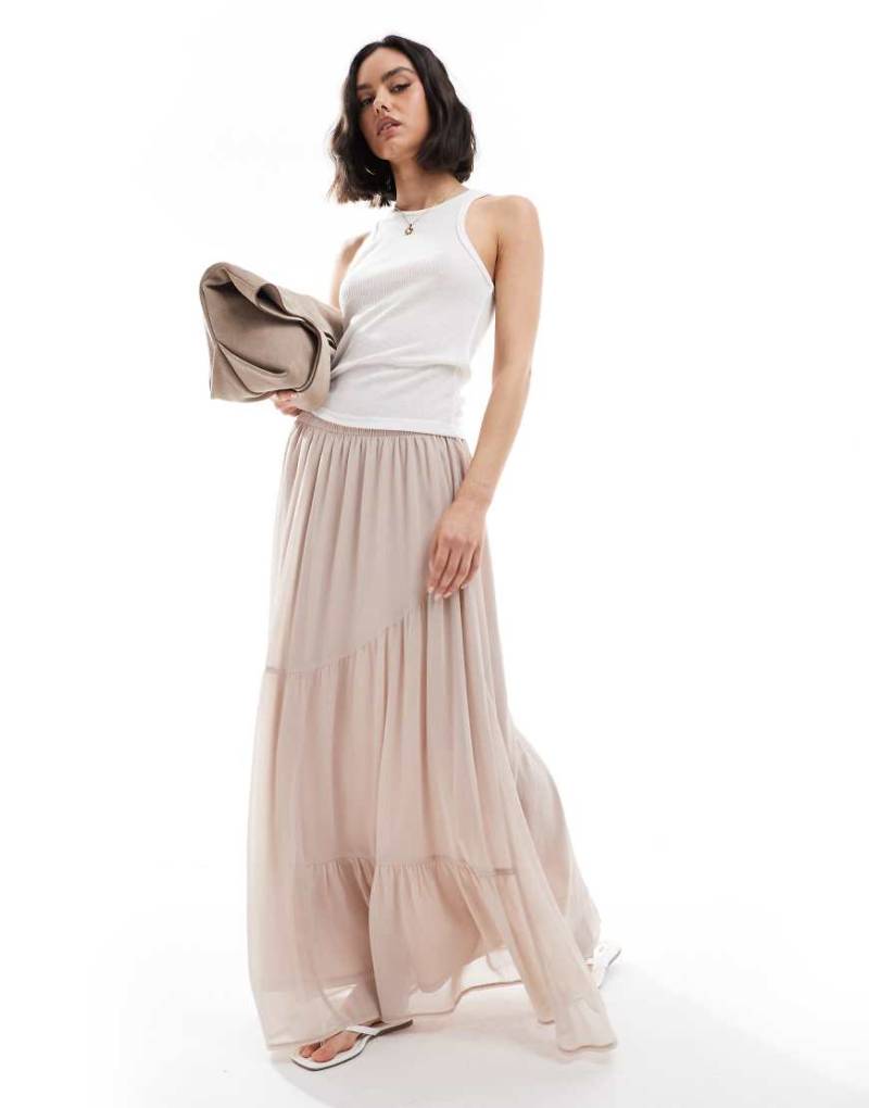 ASOS DESIGN floaty - Weicher, luftiger Boho-Maxirock in Cremeweiß von ASOS DESIGN