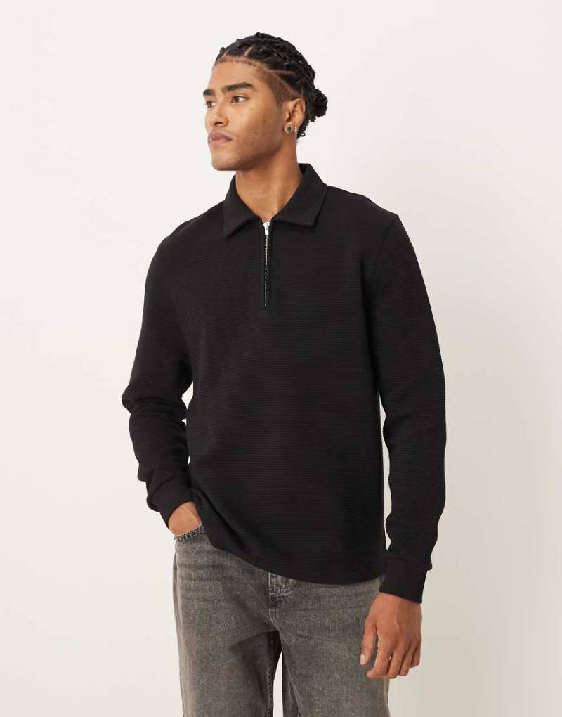 ASOS DESIGn - Oberteil in Schwarz mit geripptem Kragen und kurzem Reißverschluss von ASOS DESIGN