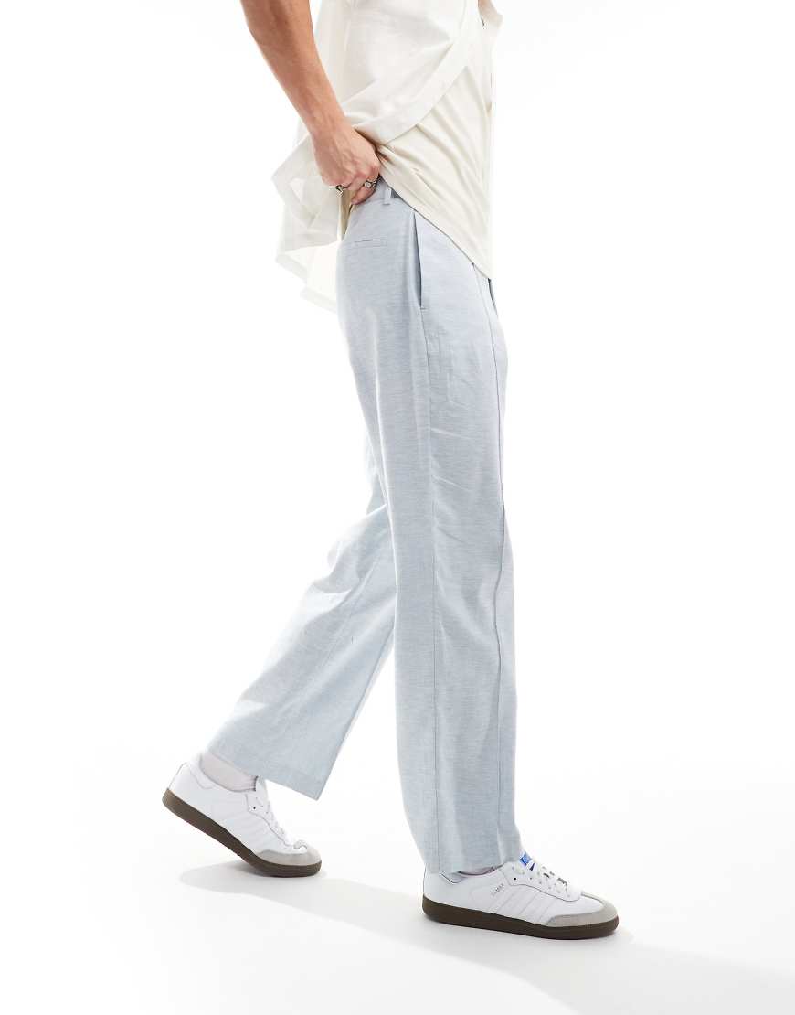 ASOS Design - Elegante Leinenhose in Hellblau mit Fischgrätmuster, hohem Bund und weitem Bein von ASOS DESIGN