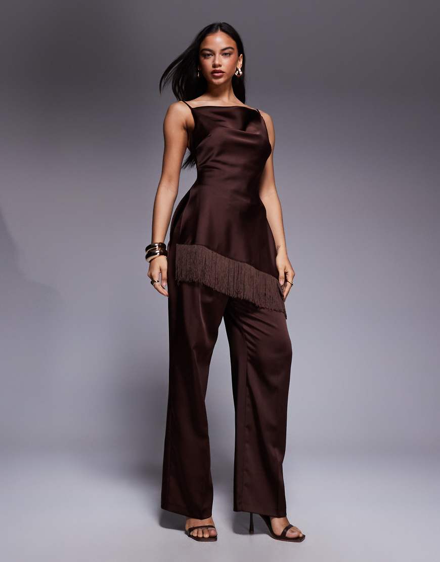 ASOS X THE SOURCED COLLECTION - Trägeroberteil in Braun mit Fransen-Brown von ASOS DESIGN