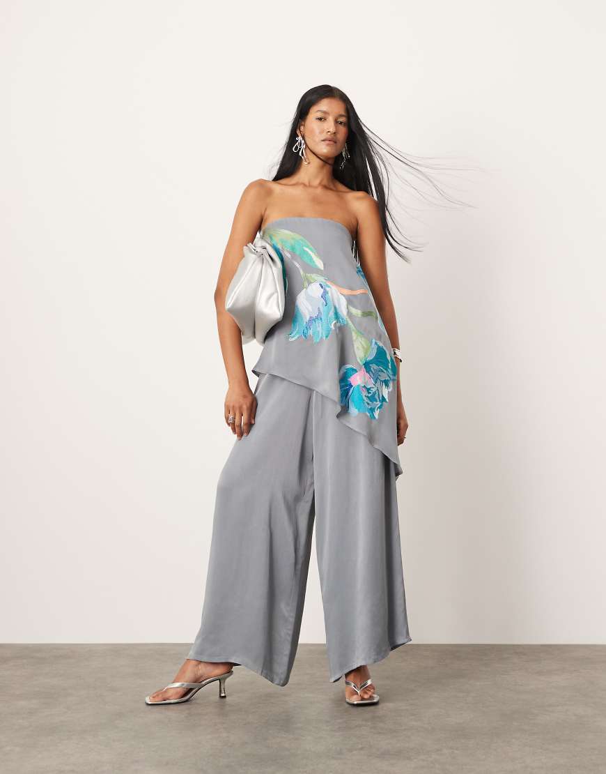 ASOS EDITION - Hose in Anthrazit mit super weitem Bein, Kombiteil-Grau von ASOS EDITION