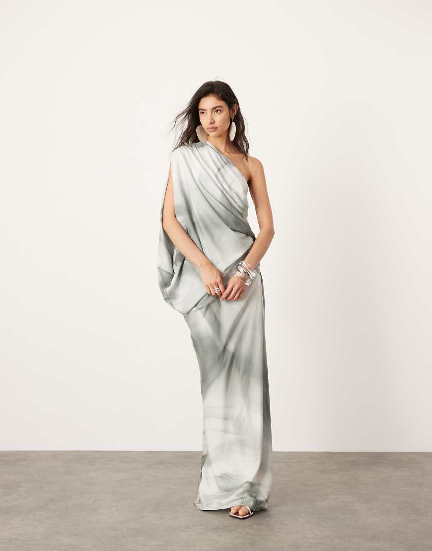 ASOS EDITION - One-Sleeve-Maxikleid aus Satin mit Oversize-Schnitt und Marmormuster-Bunt von ASOS EDITION