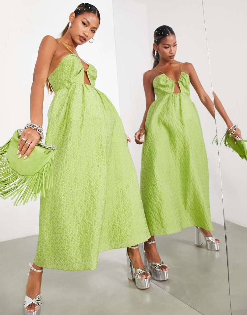 ASOS EDITION - Strukturiertes Midi-Trägerkleid in Olivgrün mit Zierausschnitt und gestuftem Saum von ASOS EDITION