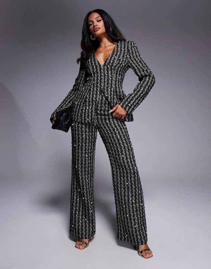 ASOS LUXE - Bouclé-Hose in Schwarz mit Perlenverzierung, Kombiteil von ASOS LUXE