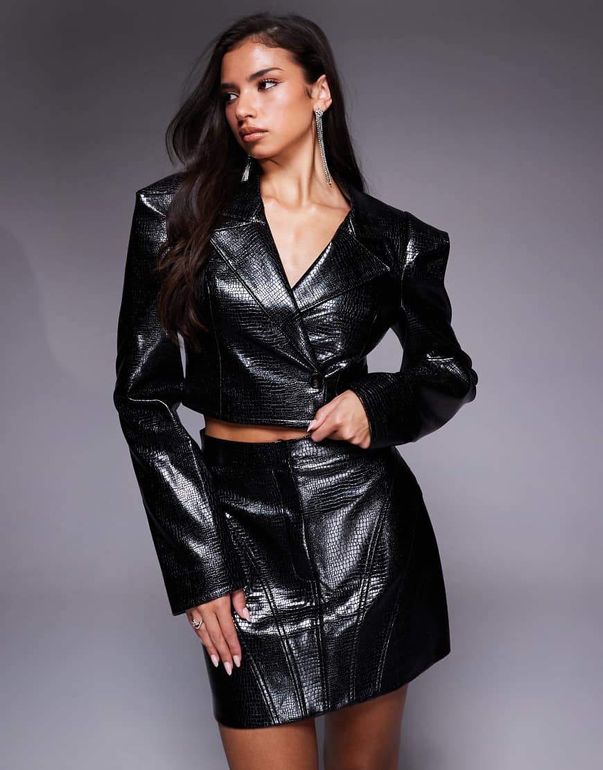 ASOS LUXE - Cropped-Blazer aus Kunstleder in Kroko-Schwarz, Kombiteil von ASOS LUXE