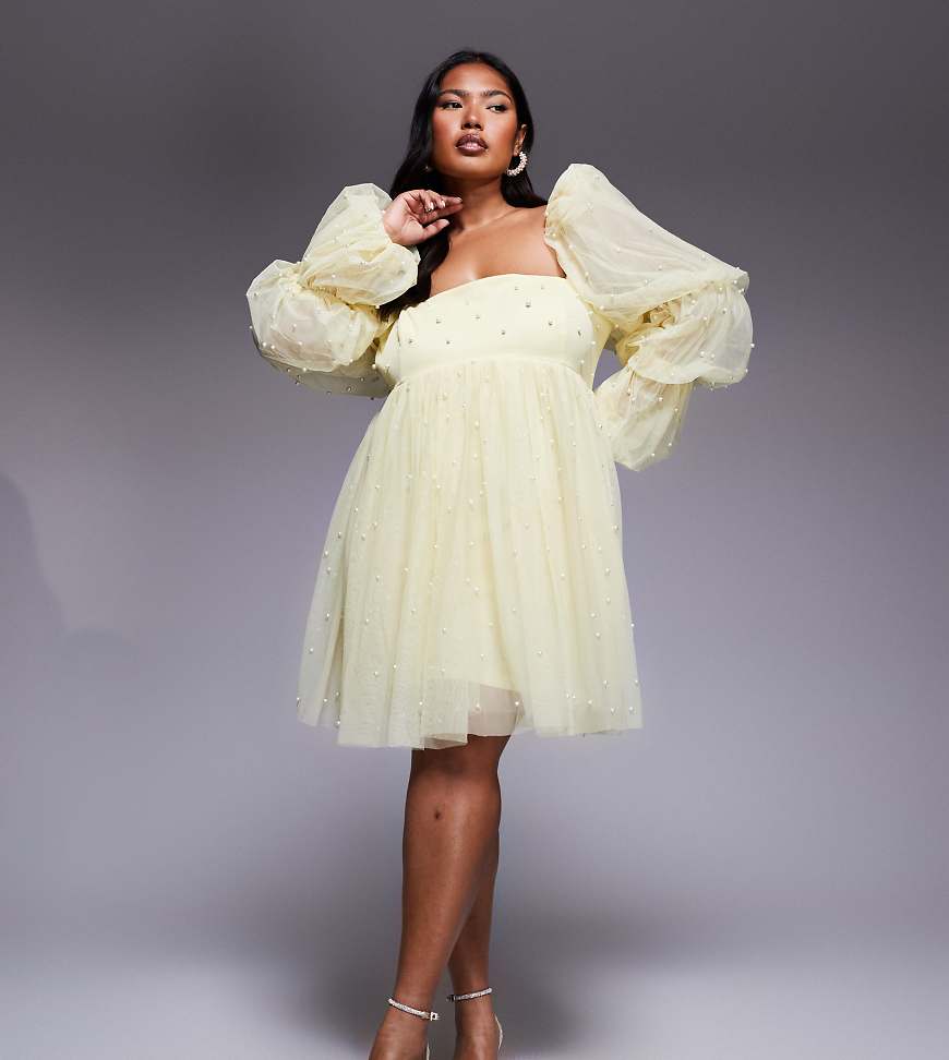 ASOS LUXE Curve - Babydoll-Kleid aus Tüll in Buttermilchgelb mit Perlenverzierung ASOS LUXE Curve - Babydoll-Kleid aus Tüll in Buttermilchgelb mit Perlenverzierung von ASOS LUXE