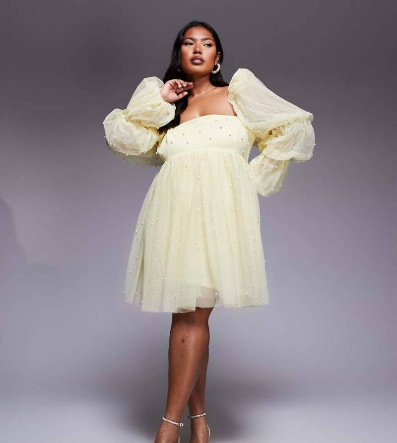 ASOS LUXE Curve - Babydoll-Kleid aus Tüll in Buttermilchgelb mit Perlenverzierung von ASOS LUXE