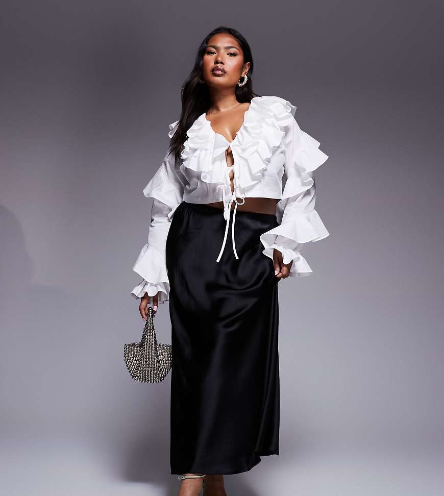 ASOS LUXE Curve - Bluse aus Baumwoll-Popeline in Weiß mit übergroßen Rüschen von ASOS LUXE