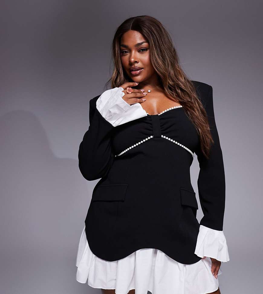 ASOS LUXE Curve - Langärmliges Minikleid in strukturiertem Schwarz mit Perlenbesatz und Faltenrock von ASOS LUXE