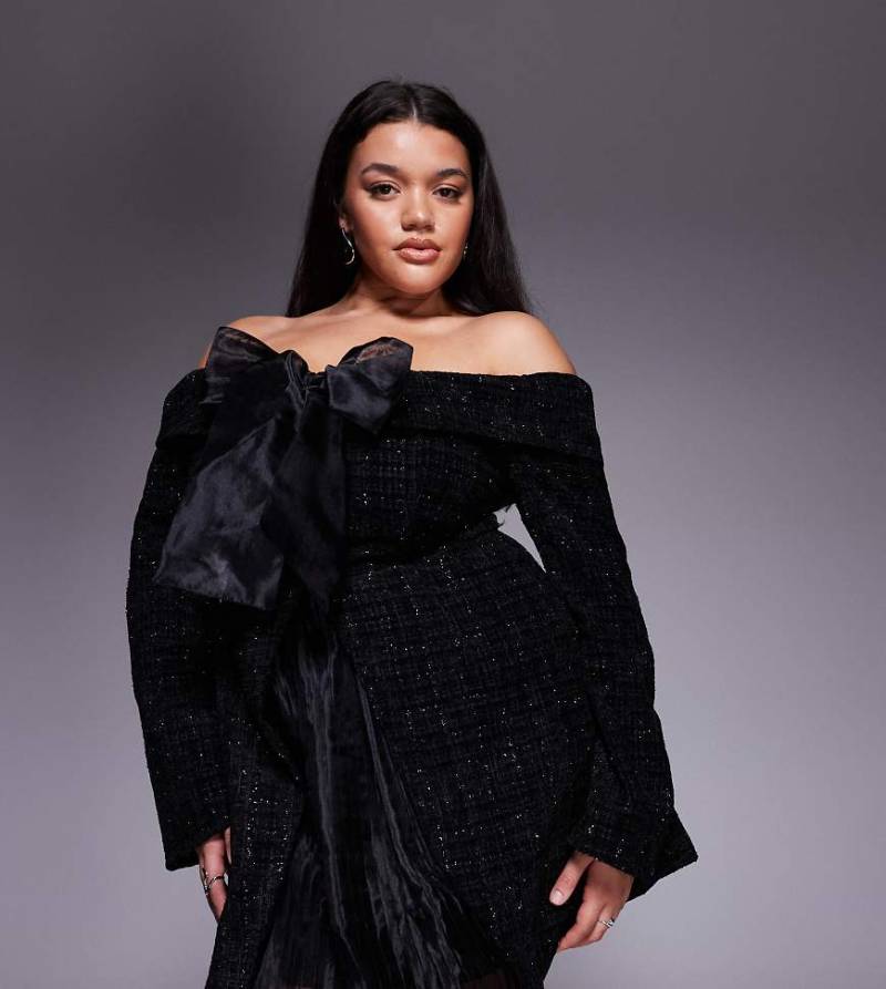 ASOS LUXE Curve - Schulterfreies Bouclé-Minikleid in Schwarz mit plissiertem Rock und Schleife von ASOS LUXE