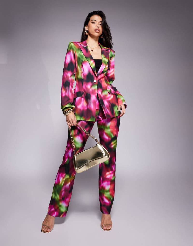 ASOS LUXE - Eleganter Blazer mit dunklem, verschwommenem Blumenmuster, Kombiteil-Lila von ASOS Luxe